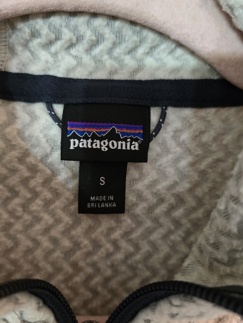 Patagonia Women's R1 Air Full Zip Hoody - Picture 2 of 7